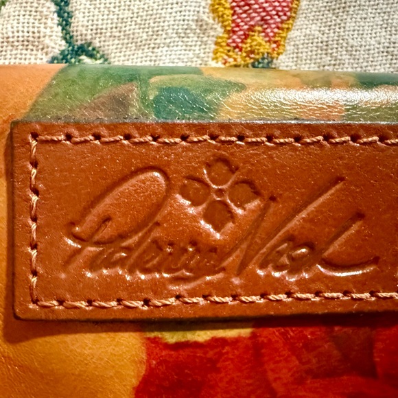 Patricia Nash Multicolor Floral Wristlet clutch - Picture 4 of 4